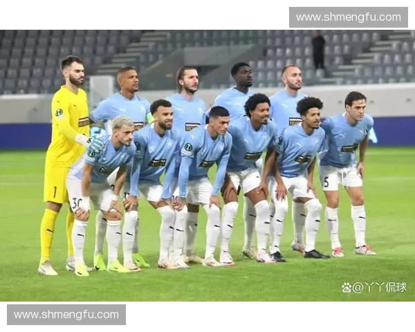 基辅迪纳摩足球俱乐部的百年荣耀与东欧足球辉煌传承之路 基辅迪纳摩足球俱乐部的百年荣耀与东欧足球辉煌传承之路