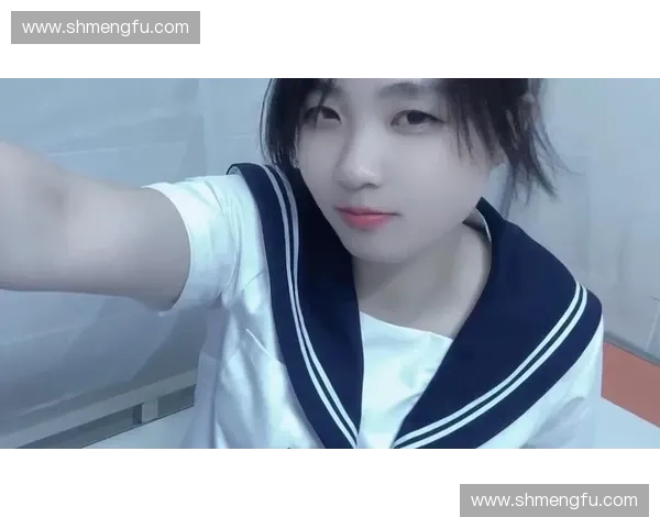 电竞小姐姐崛起引领潮流与风尚 玩转电竞圈的独特魅力与精彩瞬间 电竞小姐姐崛起引领潮流与风尚 玩转电竞圈的独特魅力与精彩瞬间